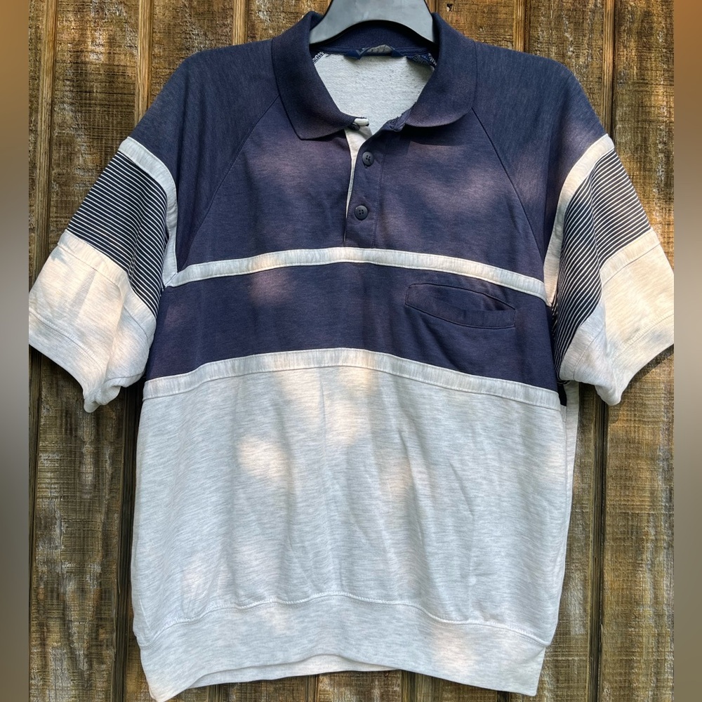 Vintage Short Sleeve Pullover Size Large